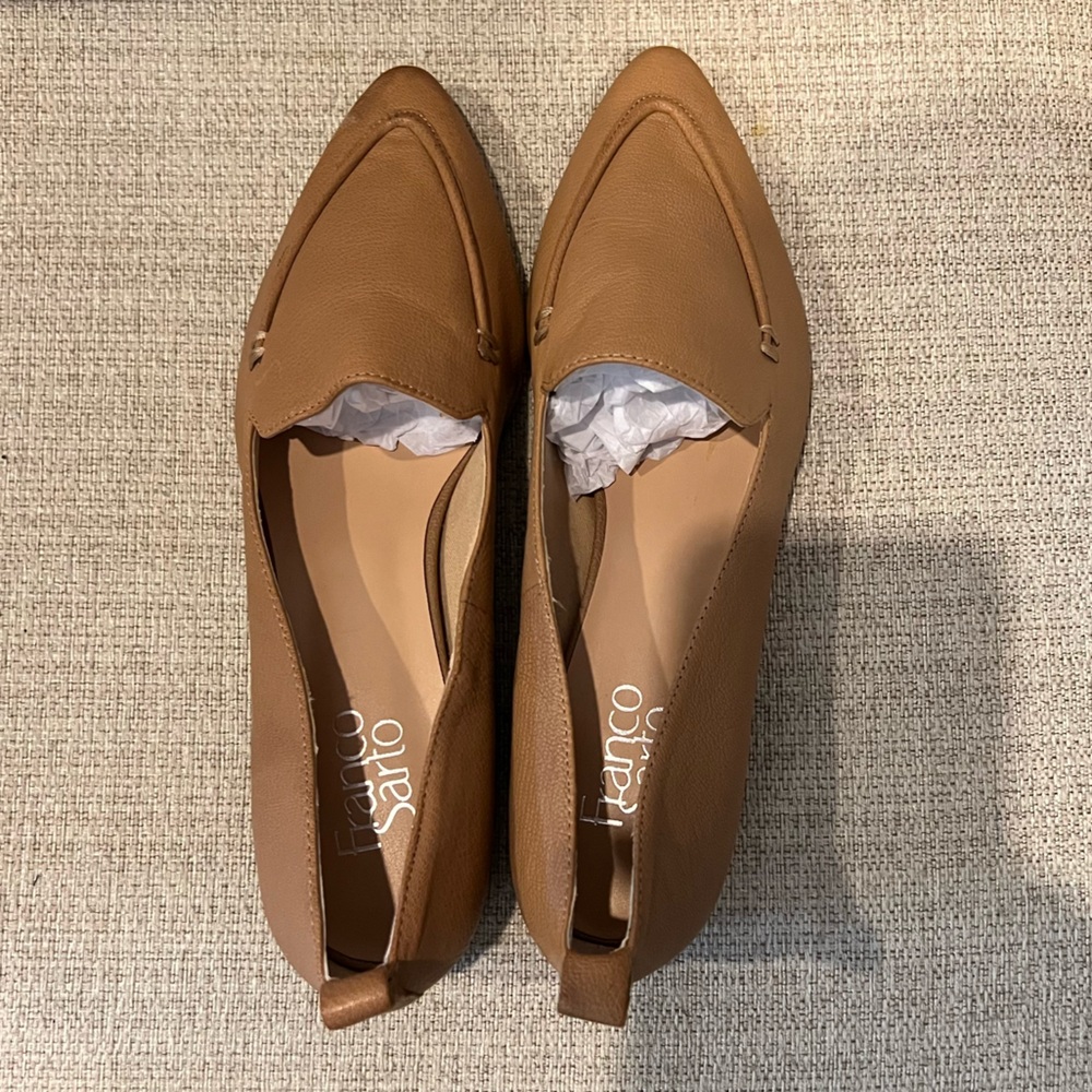 Franco Sarto Pointed Camel/Nude Susie Loafers Unused Size 9
